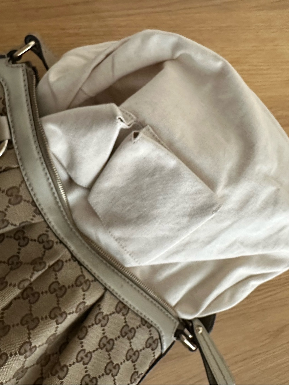 Gucci Sukey Hobo ba - Picture 7 of 12